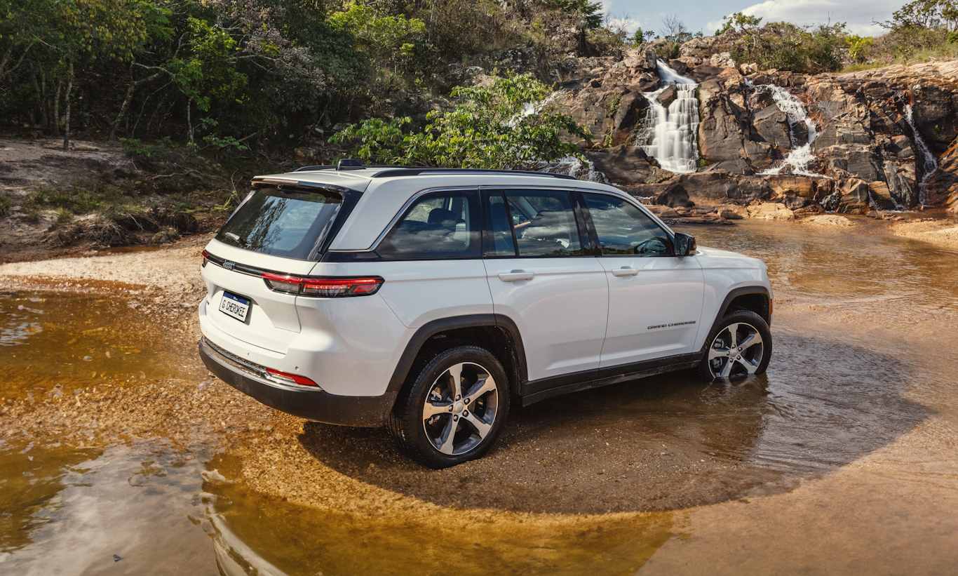 Jeep Grand Cherokee 4xe [divulgação]